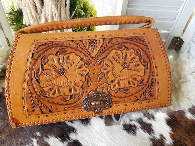 JG - Vintage Western Purse